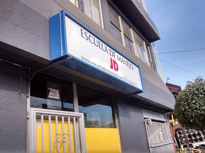 escuela de manejo Tijuana