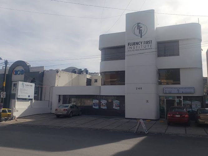 escuela de inglés Calera de Víctor Rosales