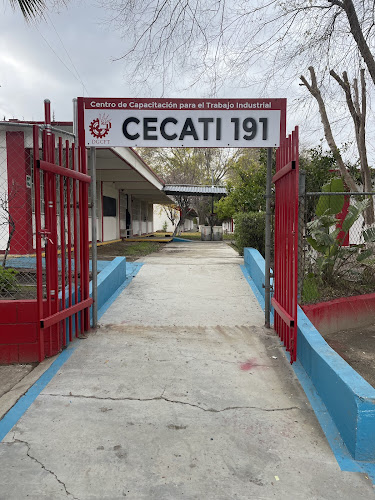escuela de manejo Tecate