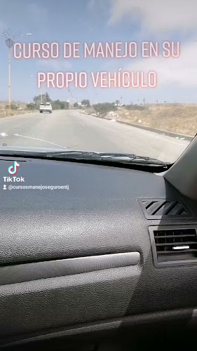 escuela de manejo Rosarito (Playas de Rosarito)