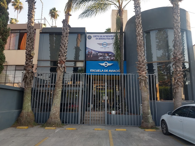 escuela de aviación Guadalajara