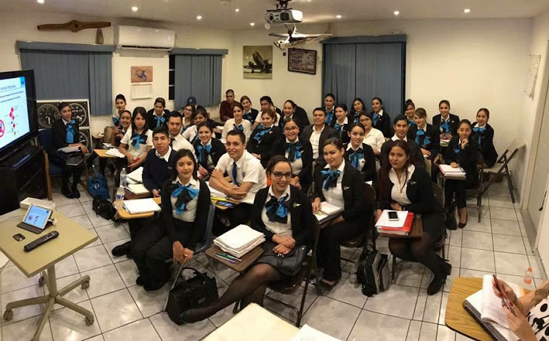 escuela de aviación Tijuana