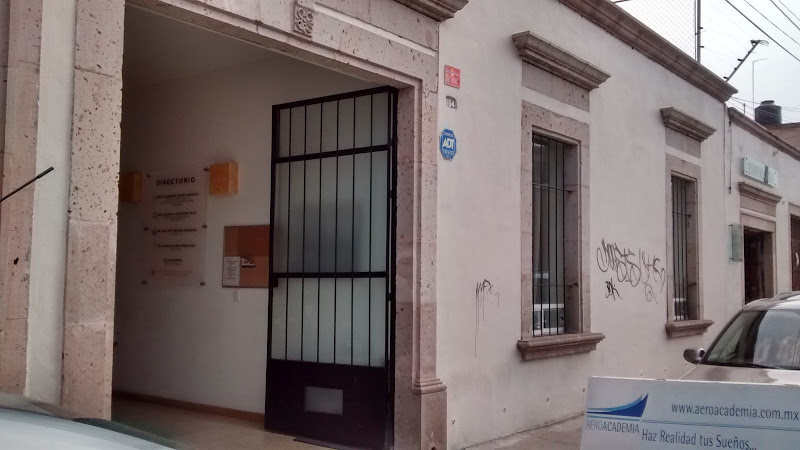 escuela de aviación Morelia