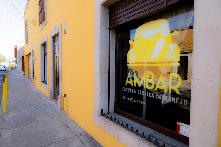 escuela de manejo El Oro