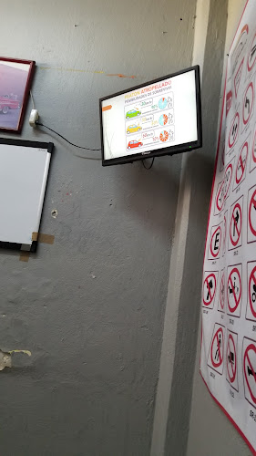 escuela de manejo Nezahualcóyotl