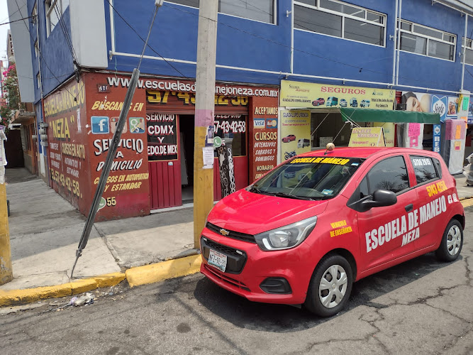 escuela de manejo Nezahualcóyotl