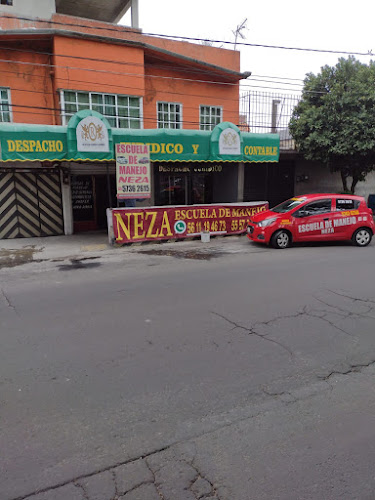 escuela de manejo Nezahualcóyotl