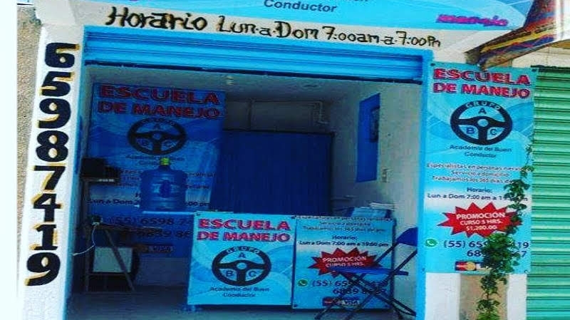 escuela de manejo Nezahualcóyotl
