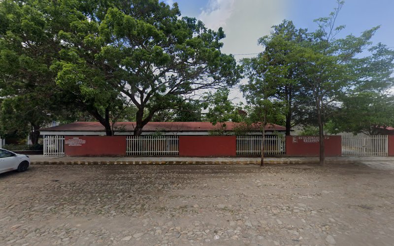 escuela de manejo Compostela