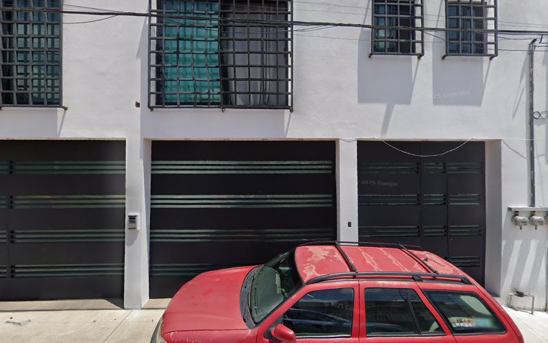 escuela de manejo Ayala