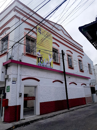 escuela de manejo Tuxpan